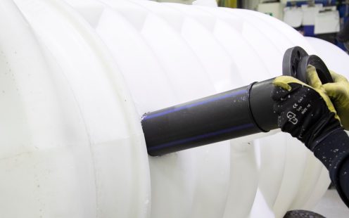 Räätälöidyt laitekaivo ja säiliöratkaisut