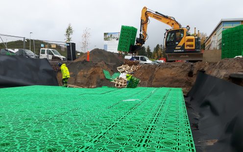 Alakiventien viivytyskenttä